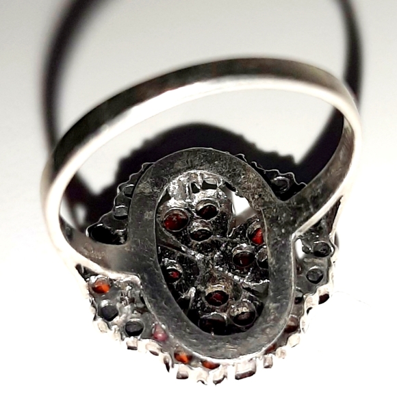 Victorian .925 SS Cut Bohemian Garnet Ring Size 7.75 Missing One Stone - Picture 6 of 8
